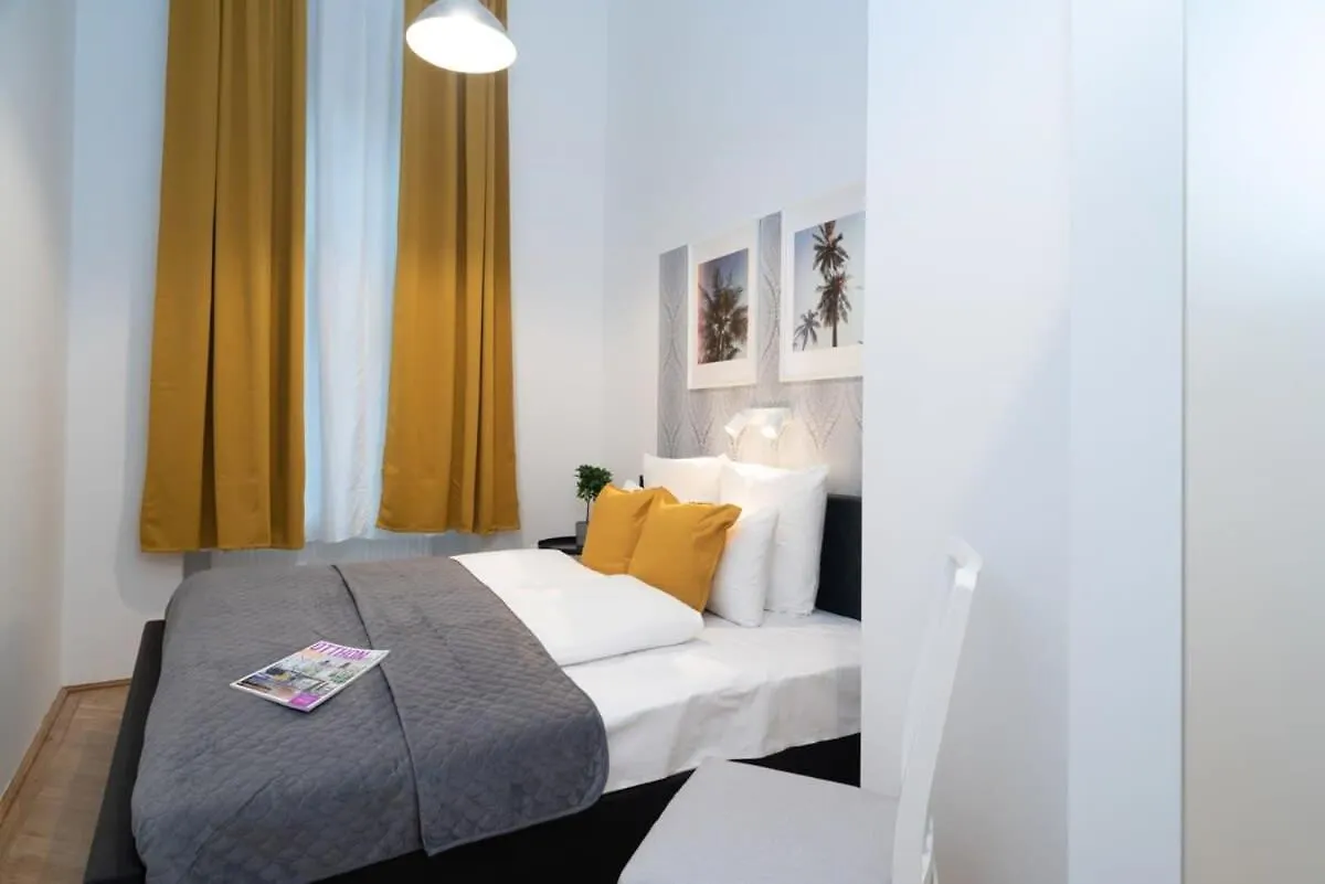 Ultra Central Large Stylish Apartment Budapesta